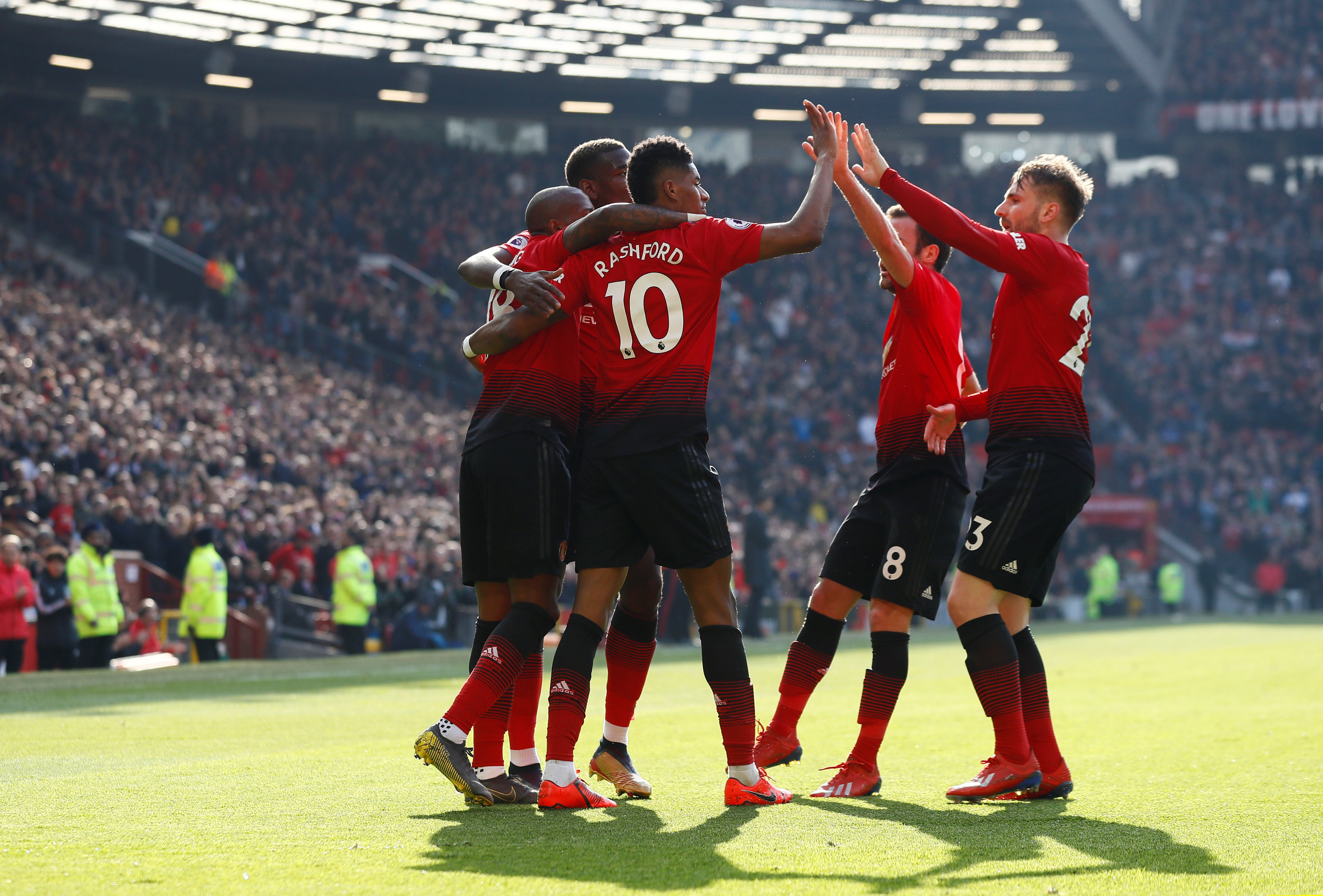 足球界迎来 足球界迎来